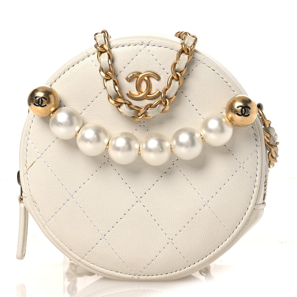 Lambskin Quilted Pearl Round Clutch With Chain White