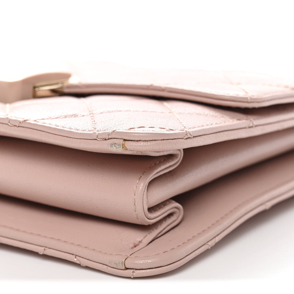 Sheepskin Quilted Beauty Lock Flap Pink
