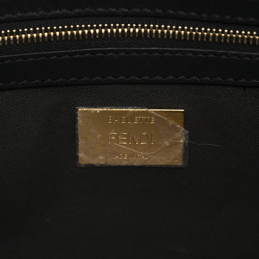 Shearling Vitello Dolce Macro FF 1974 Baguette Tobacco Black