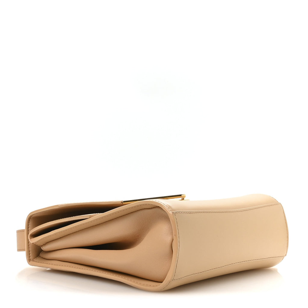 Box Calfskin Nappa Clip Bag Almond Gold