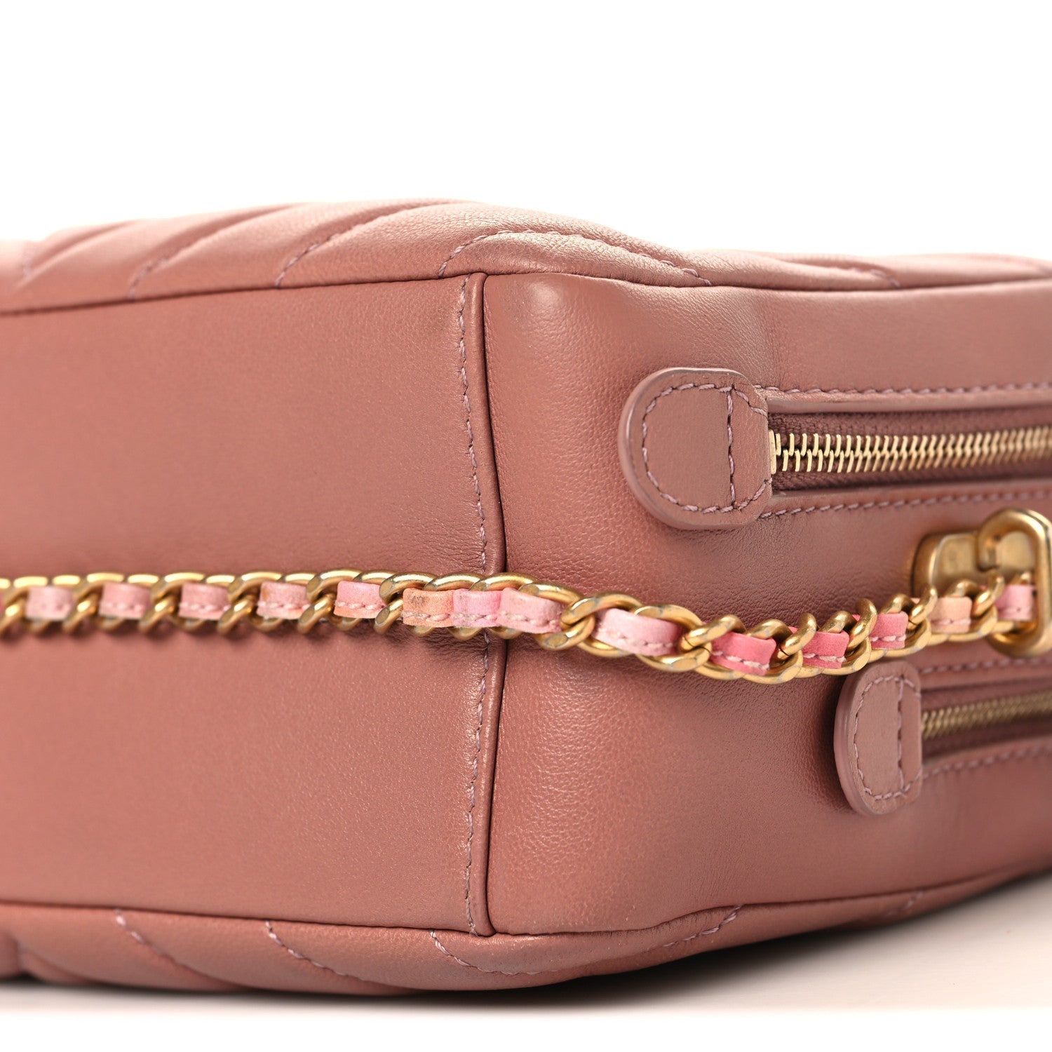 Lambskin Chevron Quilted Chain Around Camera Case Pink