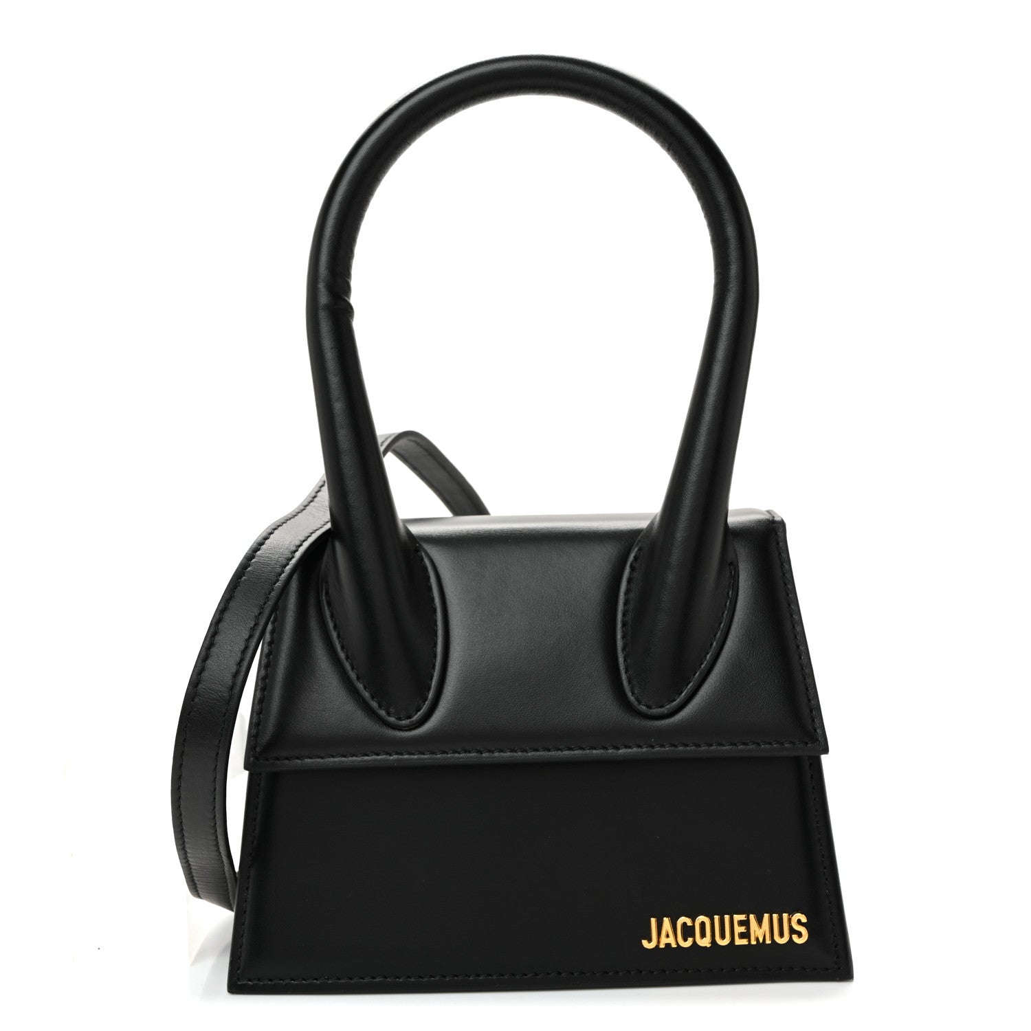 Smooth Calfskin Le Chiquito Moyen Black