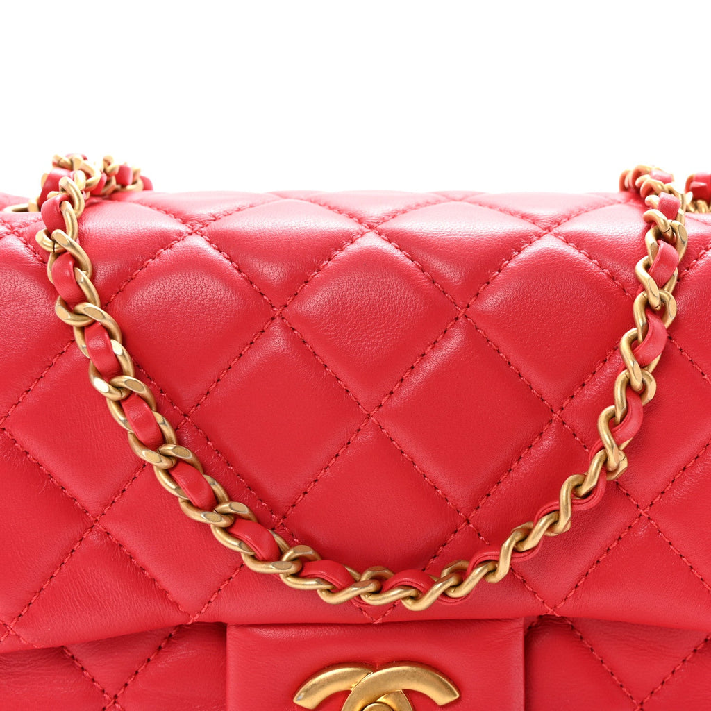 Lambskin Quilted Mini Pearl Crush Flap Red