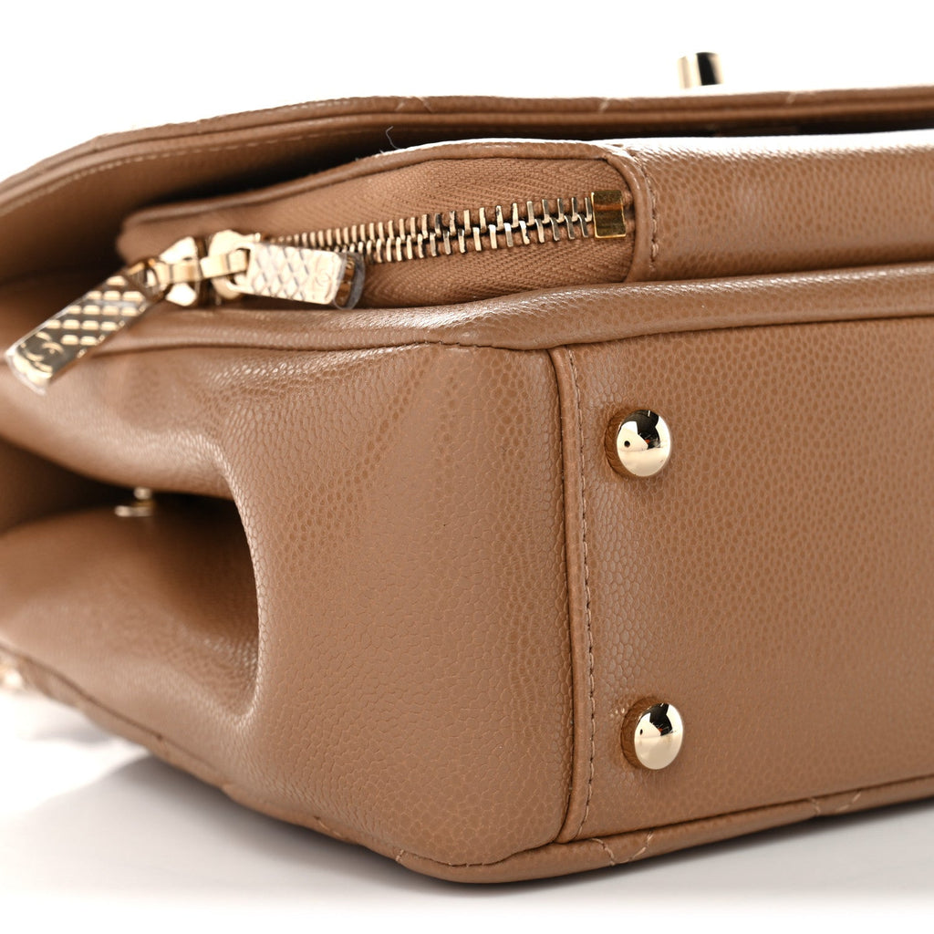 Caviar Quilted Medium Business Affinity Flap Beige
