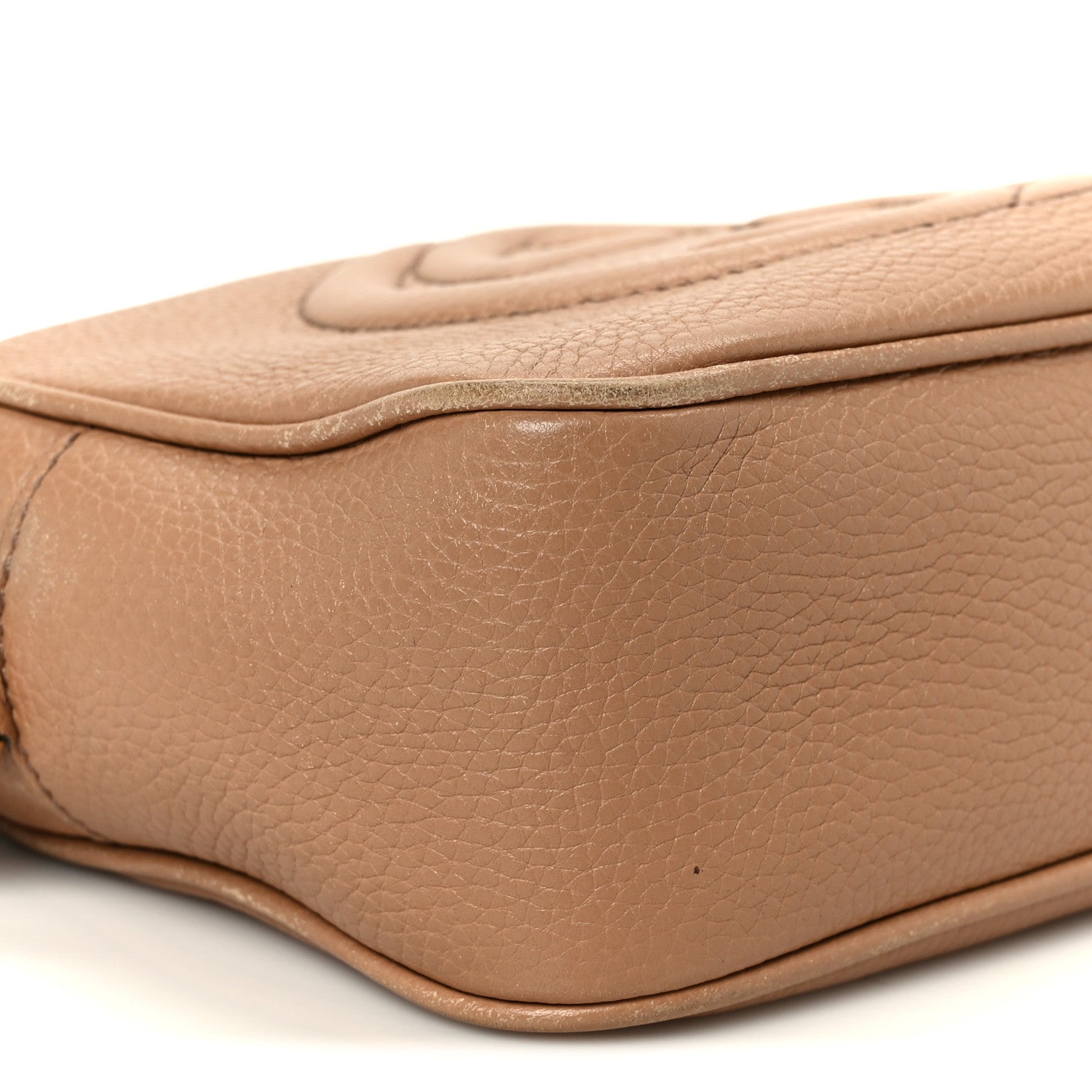 Pebbled Calfskin Small Soho Disco Bag Camelia