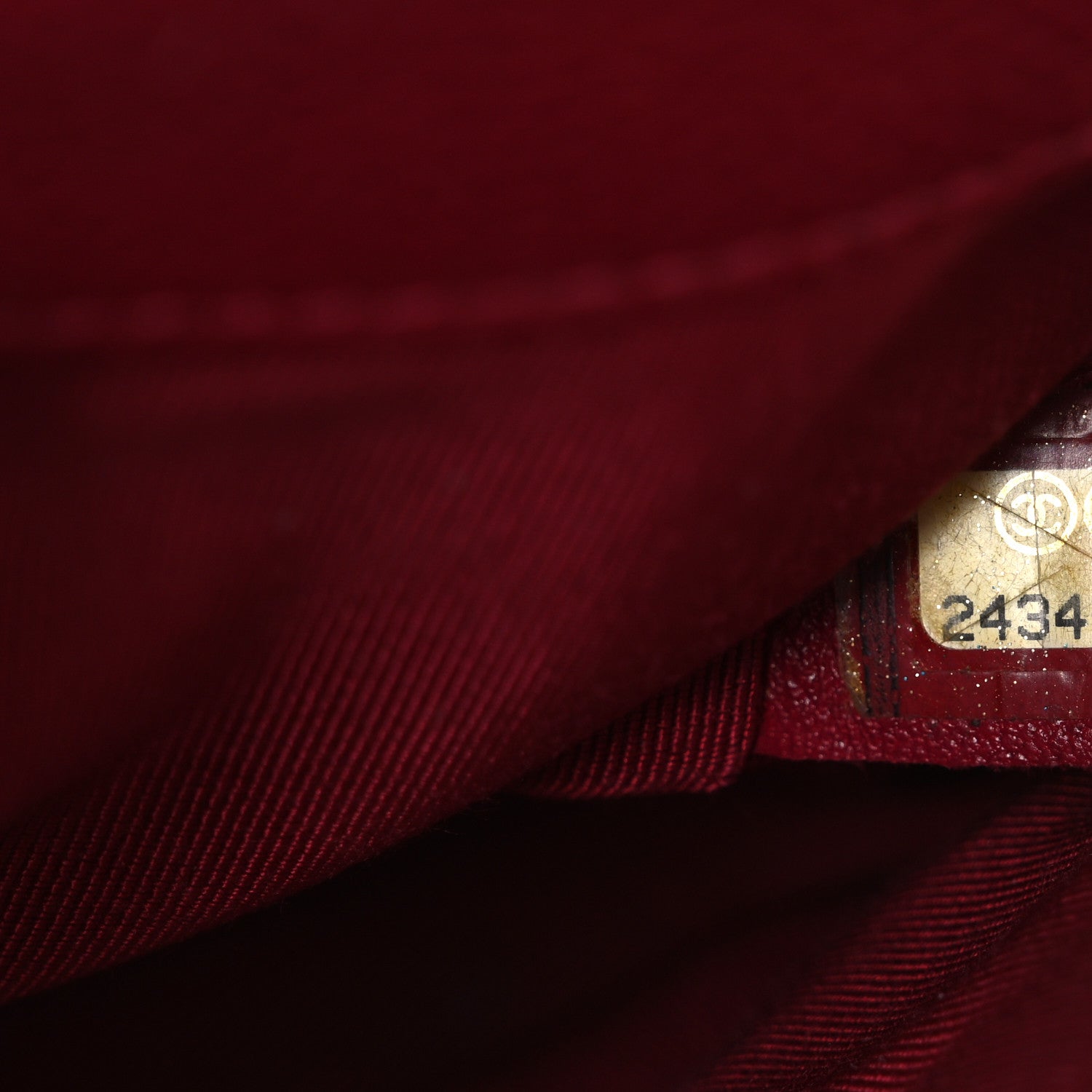 Caviar Mini Carry Around Flap Bag Red