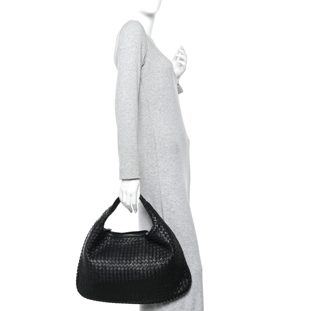 Nappa Intrecciato Medium Veneta Hobo Black