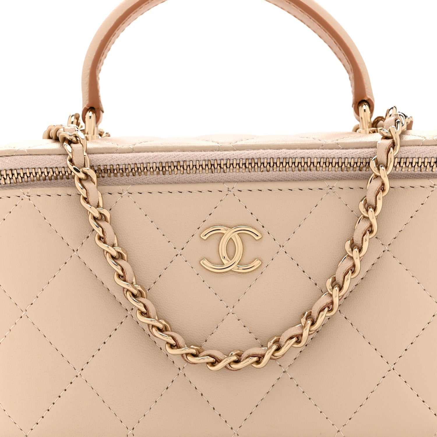 Lambskin Quilted Small Top Handle Vanity Case With Chain Beige