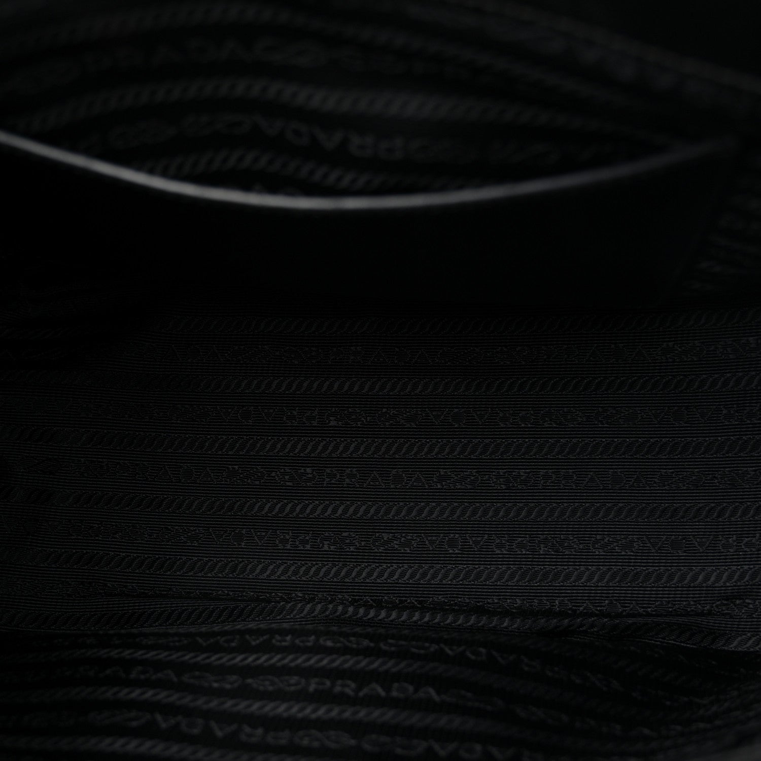 Saffiano Small Galleria Double Zip Tote Black