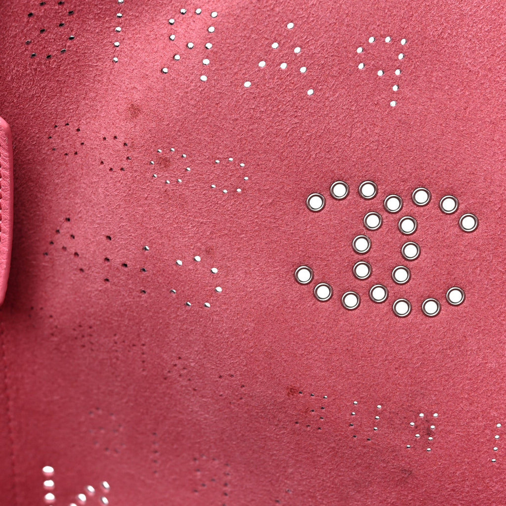 Calfskin Tweed Small Logo Eyelets Shopping Tote Navy Blue