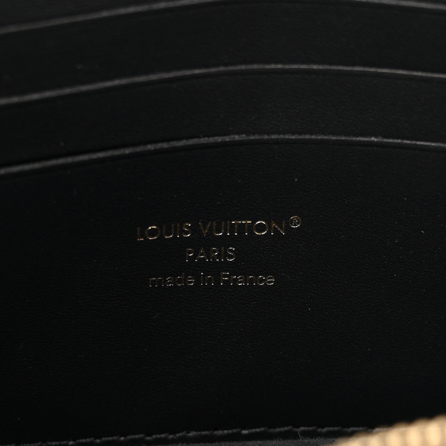 Reverse Monogram Dauphine Chain Wallet