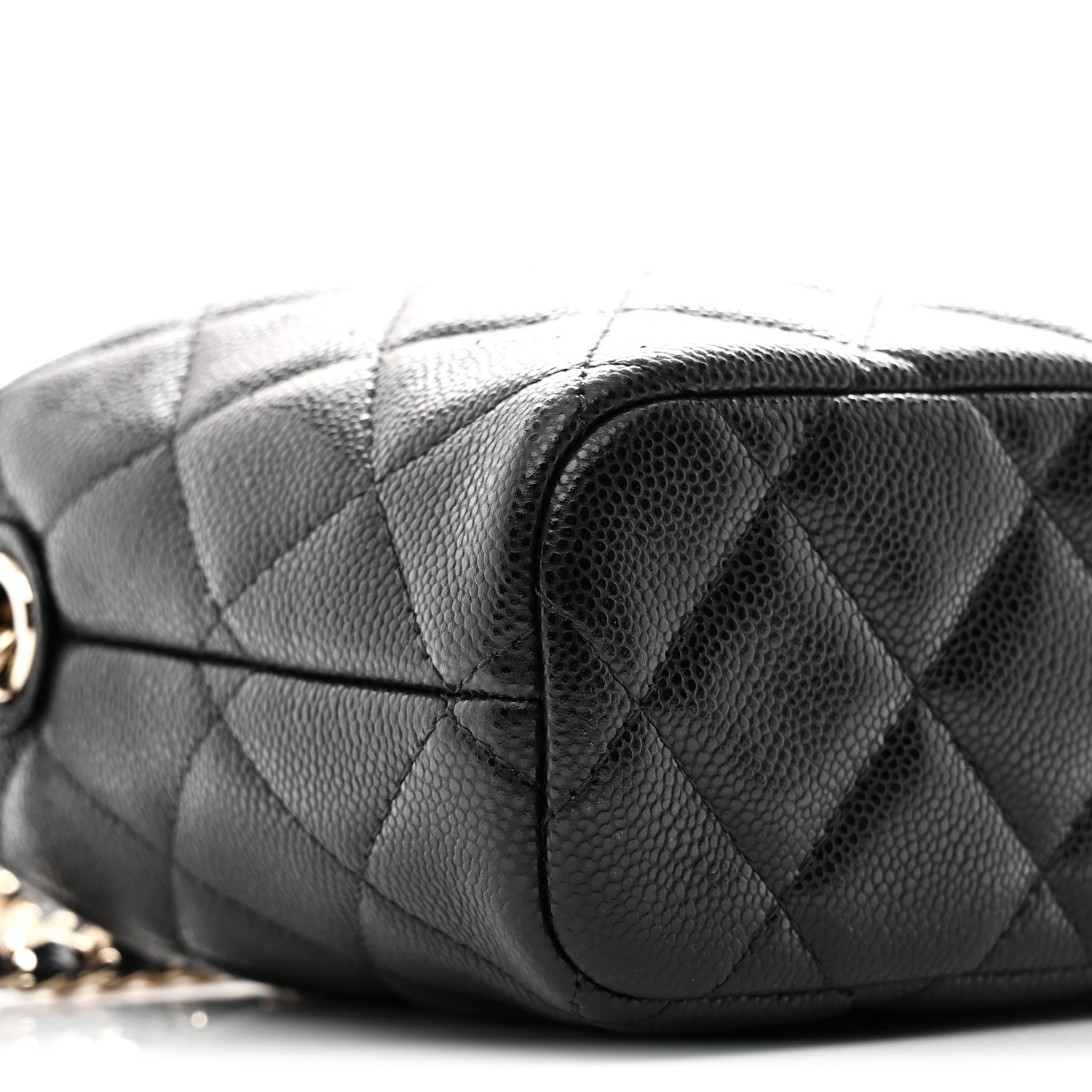 Caviar Quilted Hobo Clutch With Chain Black