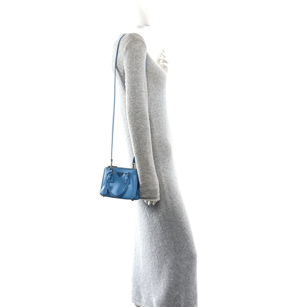 Saffiano Lux Micro Galleria Double Zip Tote Turchese