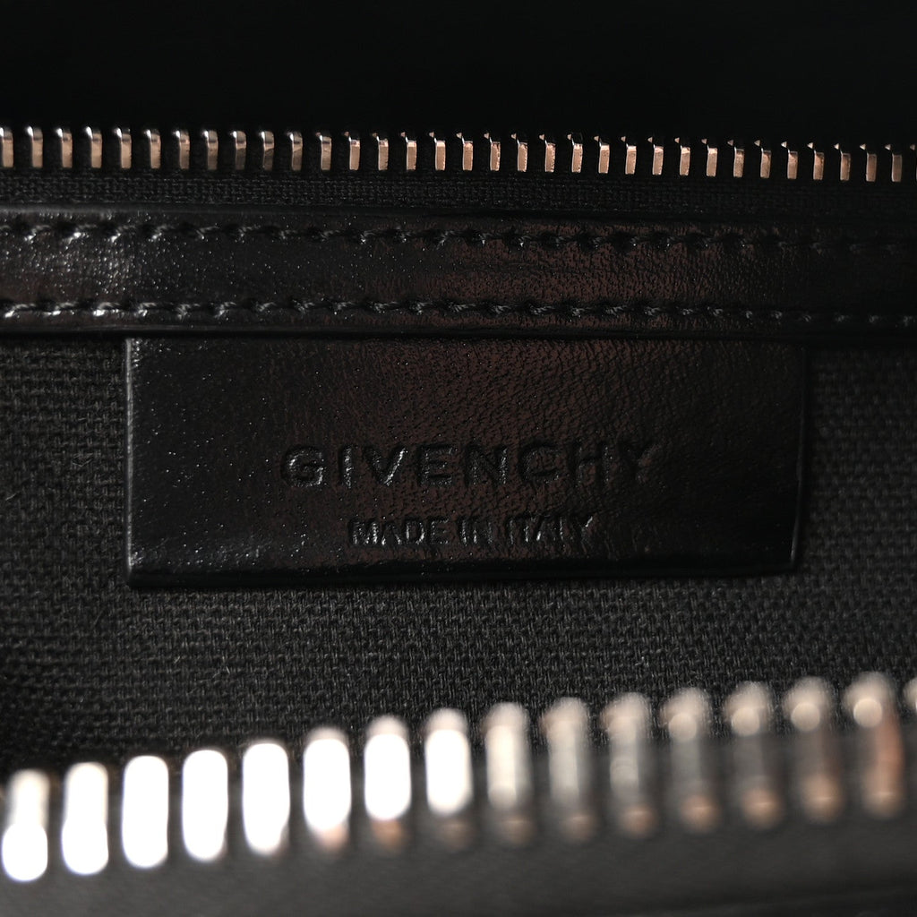 Shiny Lord Calfskin Small Antigona Black