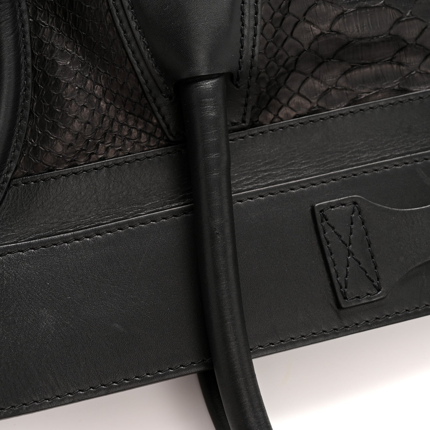 Snakeskin Large Luggage Black