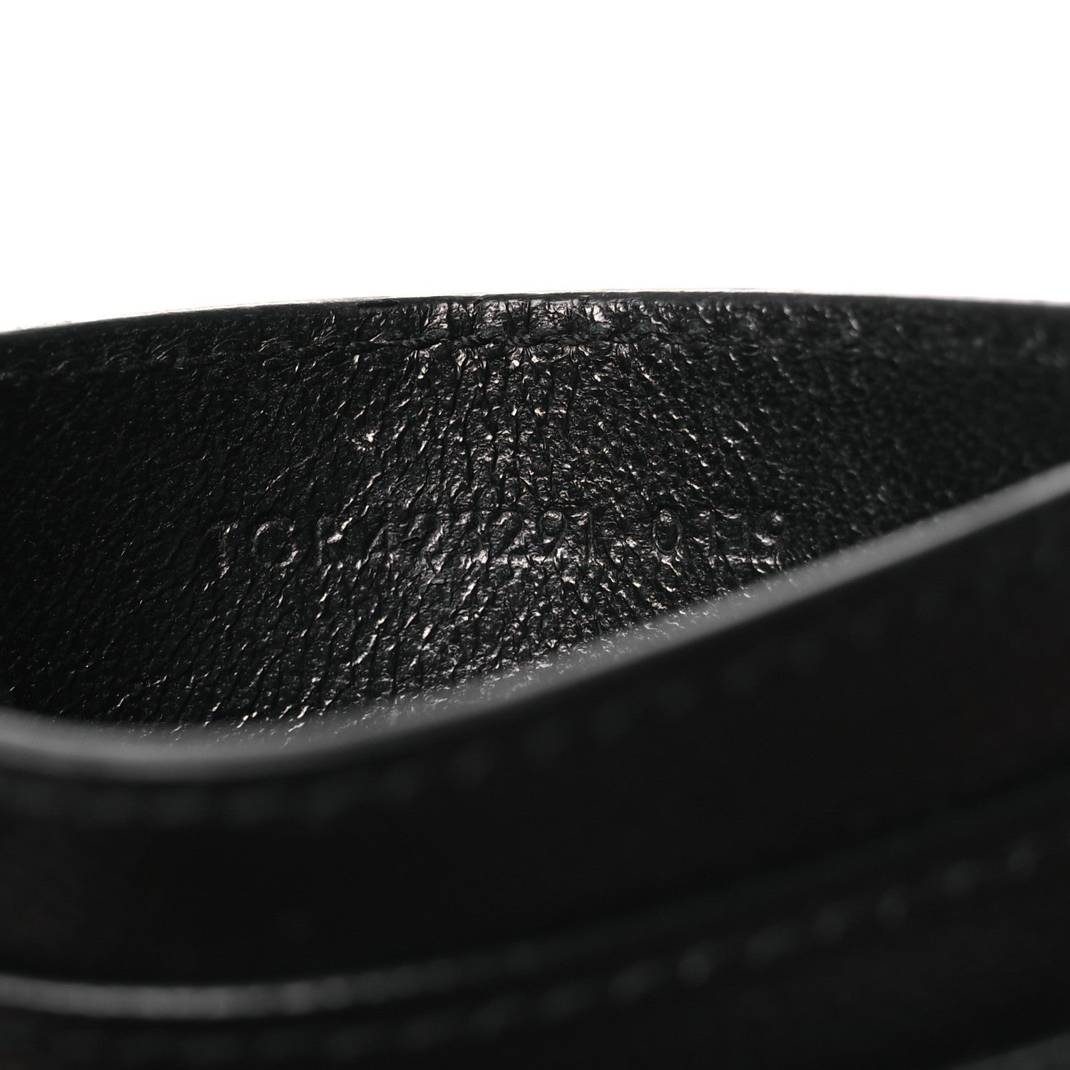 Grain De Poudre Matelasse Chevron Monogram Credit  Case Black