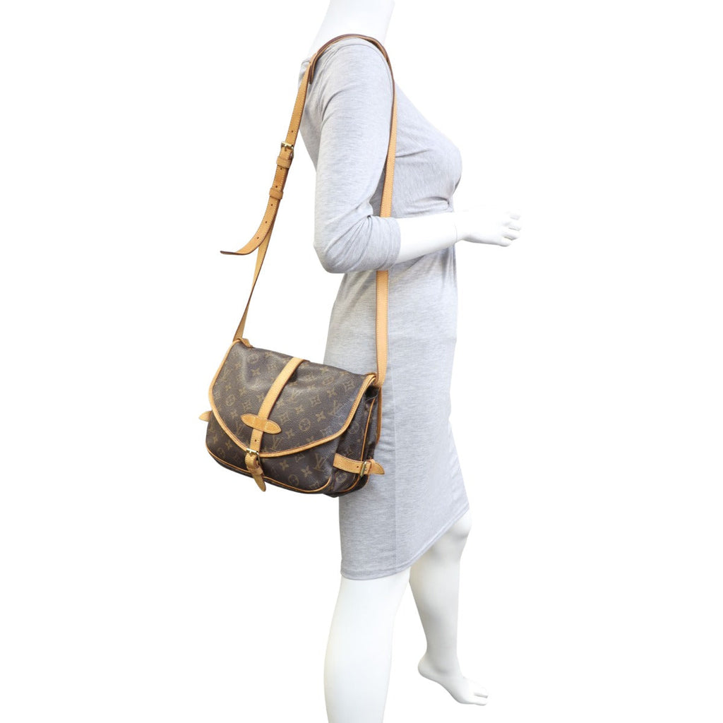 Louis Vuitton Saumur 30 Monogram