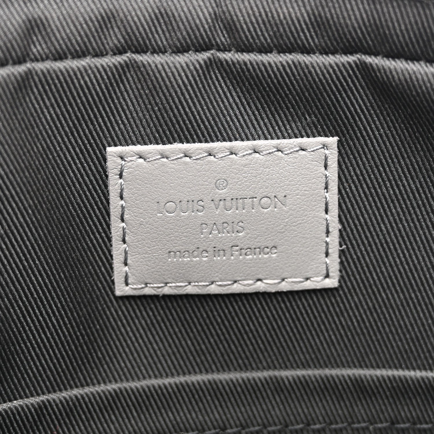 Calfskin Monogram Shadow Trio Messenger Anthracite Gray