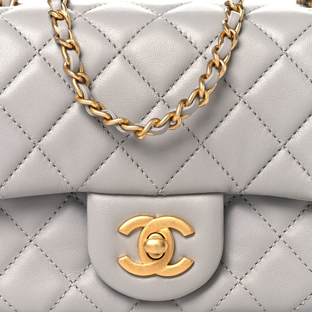 Lambskin Quilted Mini Pearl Crush Flap Light Grey