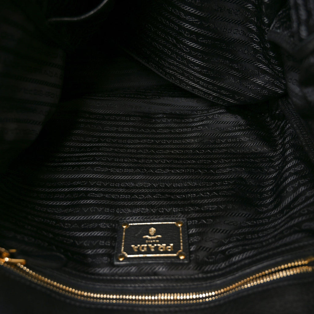 Vitello Daino Tote Black
