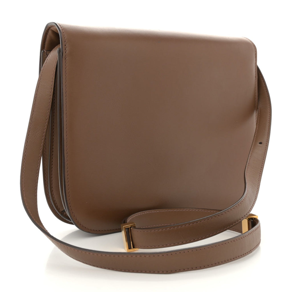 Box Calfskin Medium Classic Box Flap Bag Camel