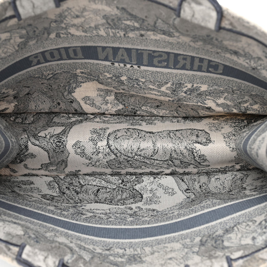 Gradient Canvas Embroidered Large Dioriviera Toile De Jouy Book Tote Blue