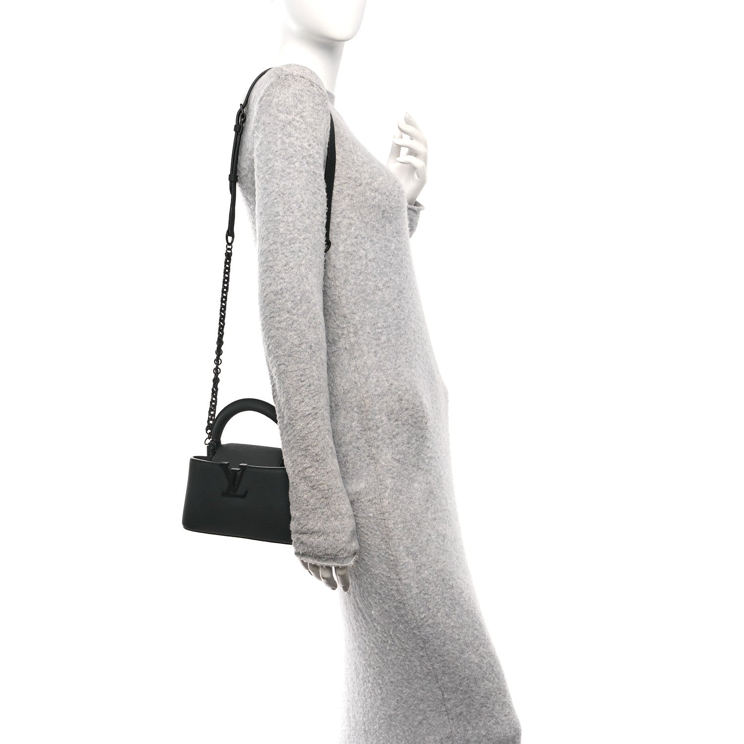 Matte Taurillon Capucines East West Mini All Black