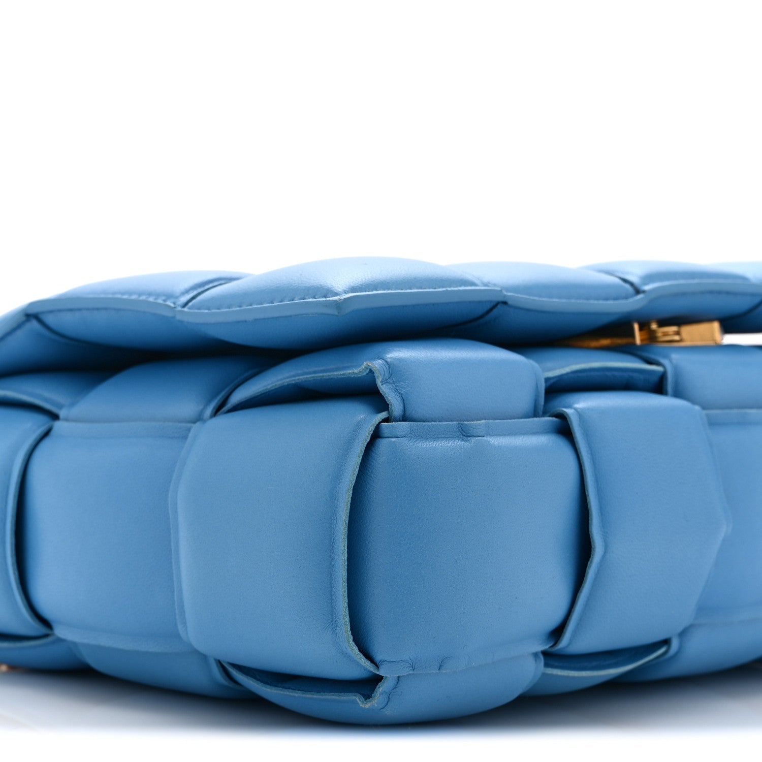 Lambskin Maxi Intreccio Padded Chain Cassette Crossbody Bag Swimming Pool
