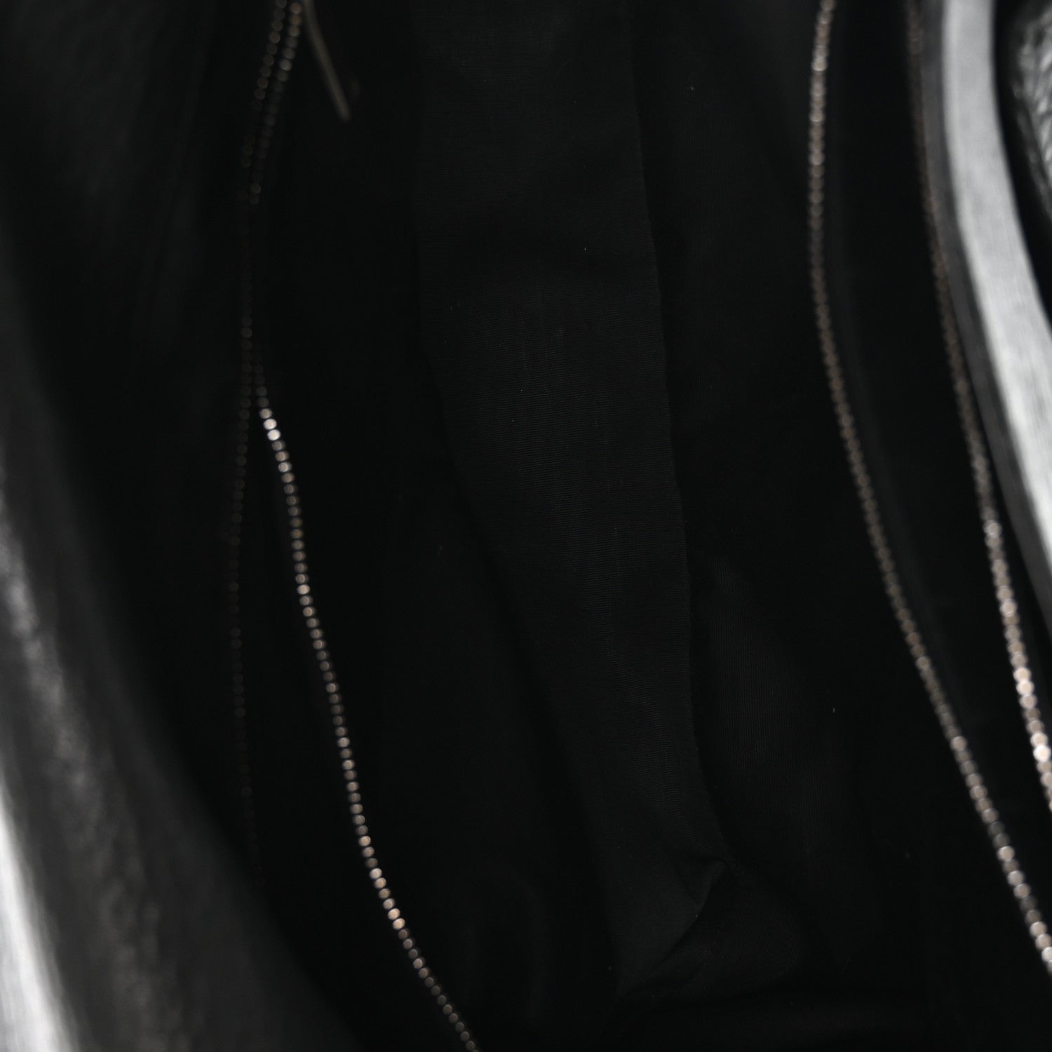 Grained Lambskin Monogram Oversized Niki Chain Satchel Black