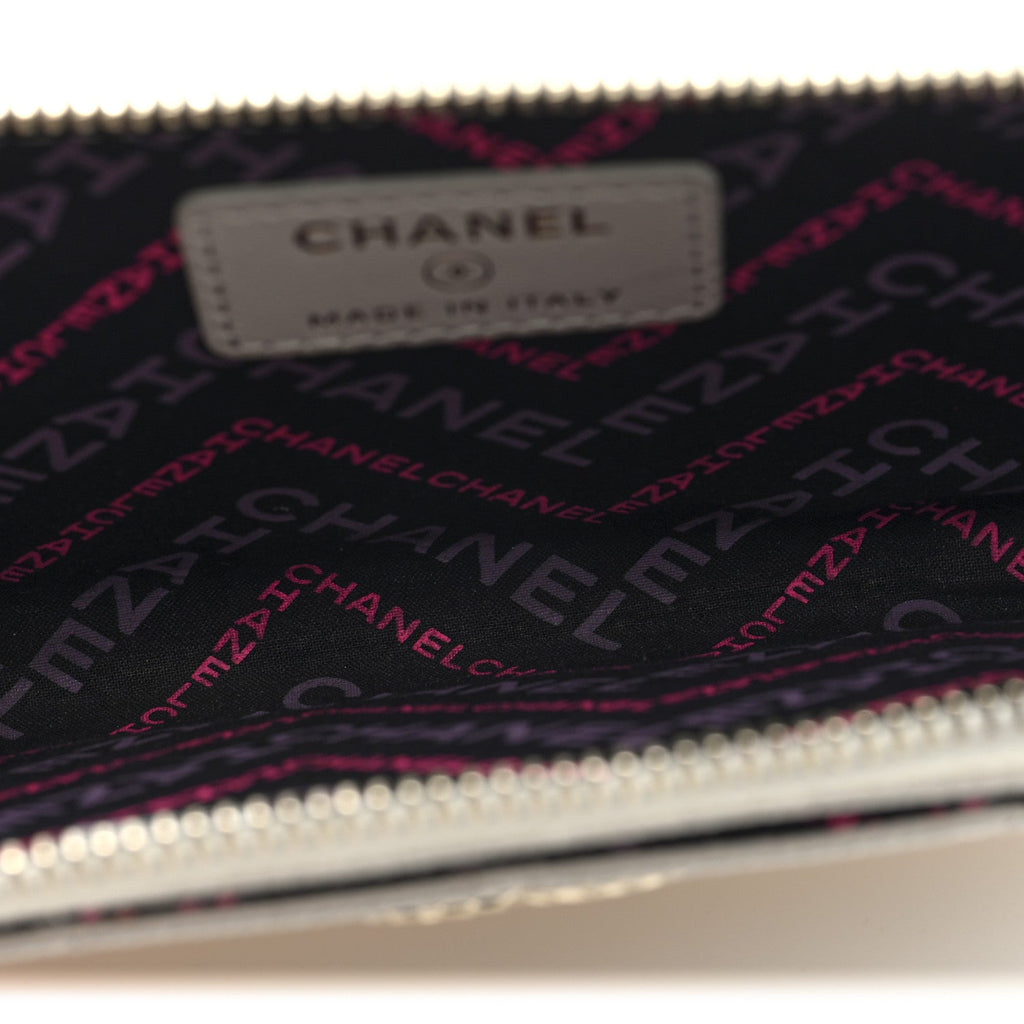 Caviar Quilted CC Logo Zip Around  Holder White