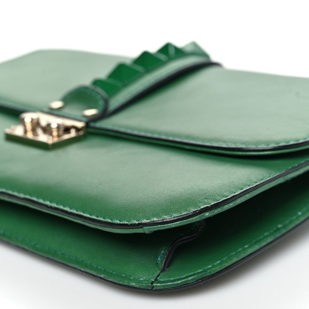 Vitello Medium Glam Lock Rockstud Flap Pop Green