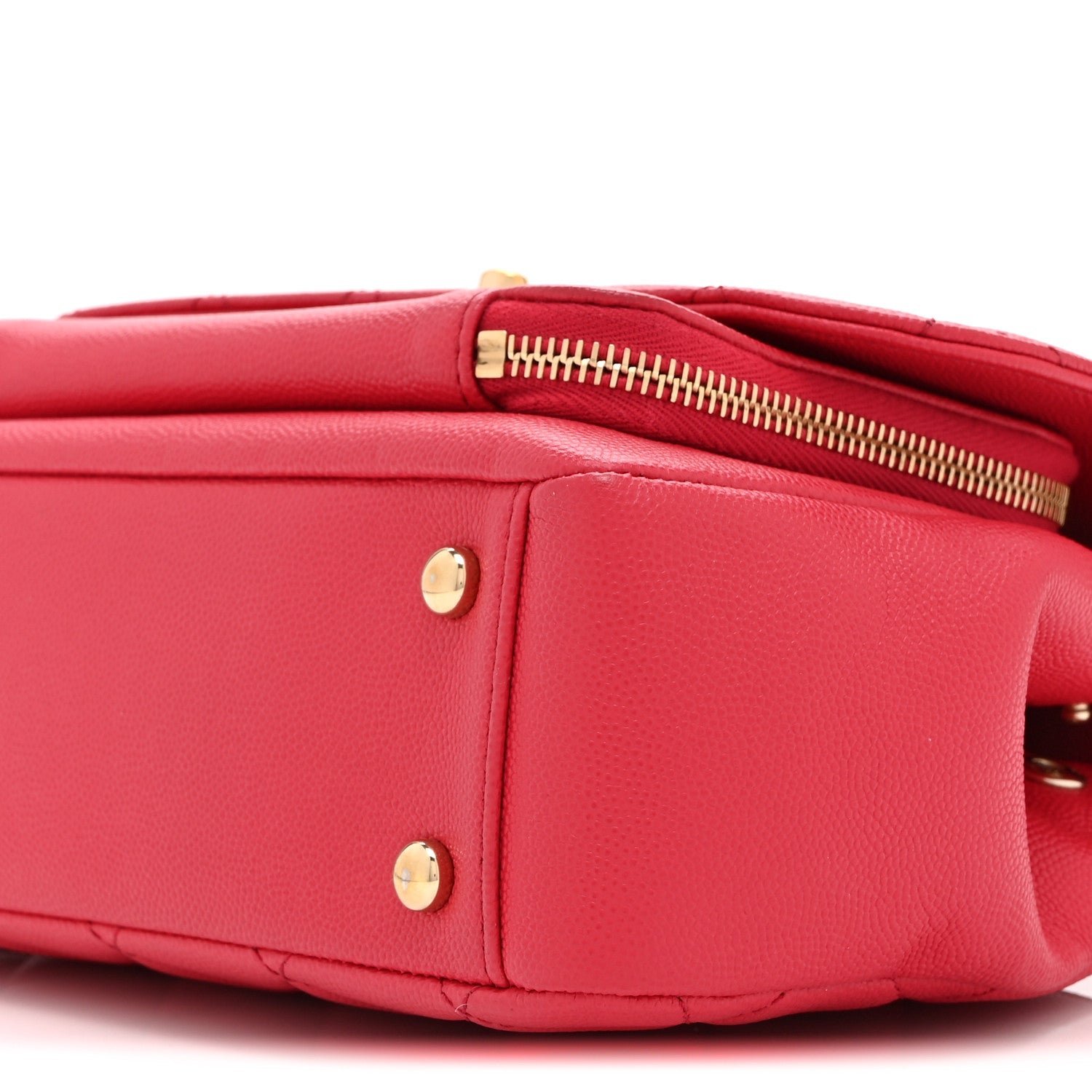 Caviar Quilted Medium Business Affinity Flap Red