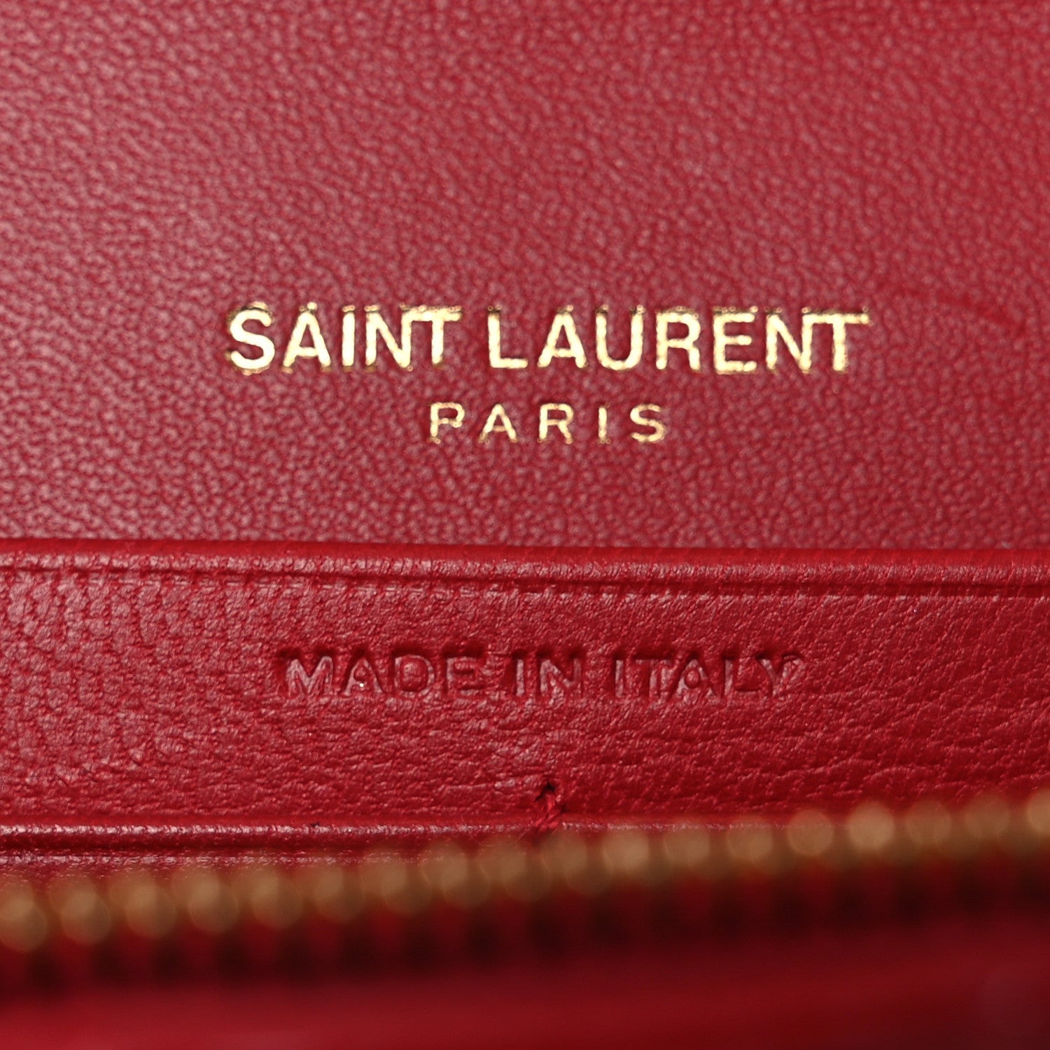Patent Calfskin Matelasse Vicky Chain Wallet Rouge Eros