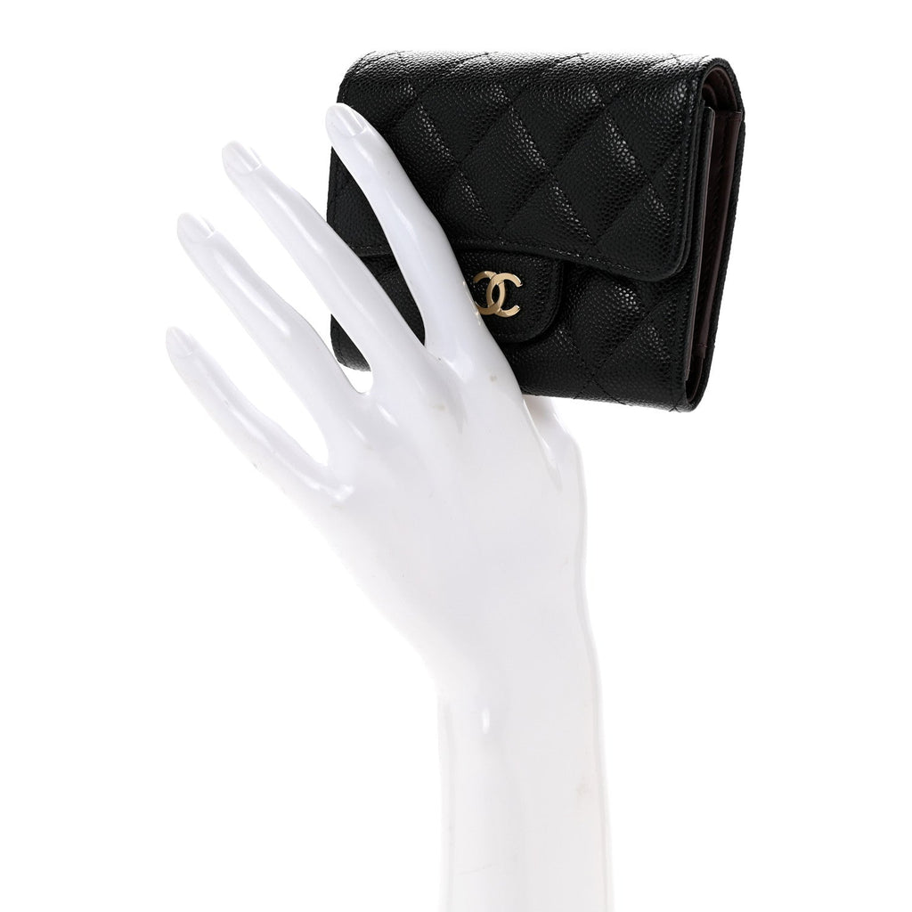 Caviar Quilted Compact Flap Wallet Black
