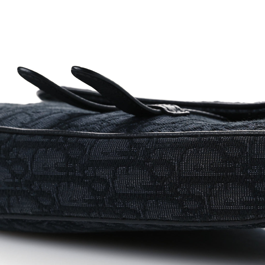 Oblique Mens Saddle Bag Black Blue