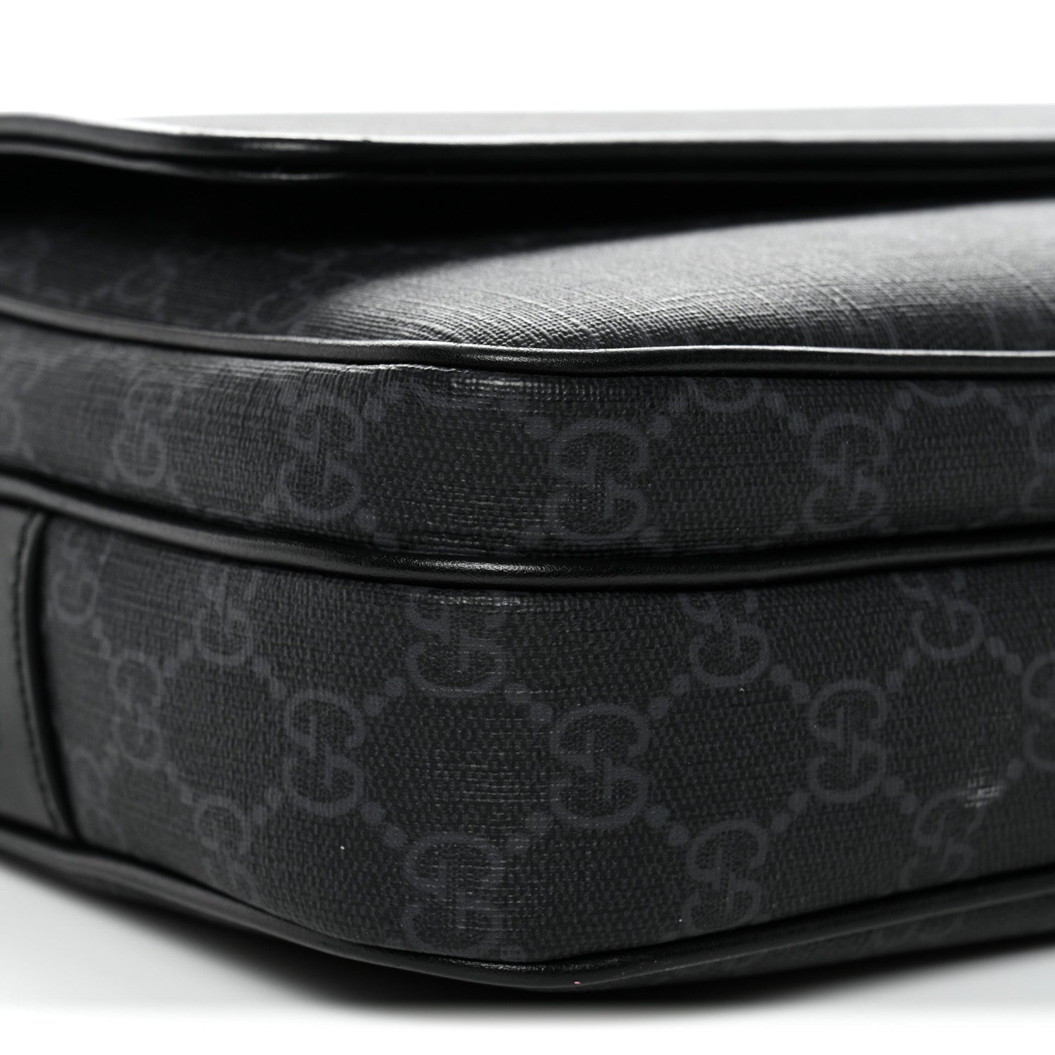 GG Supreme Monogram Small Crossbody Bag Black