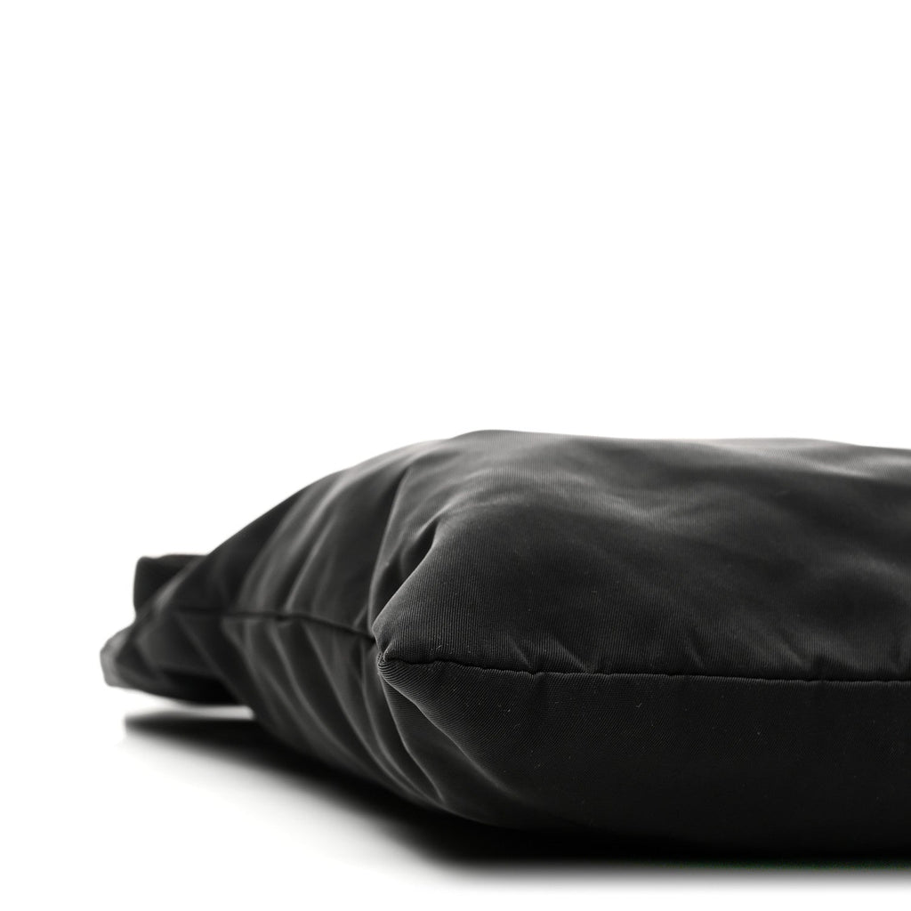 Tessuto Nylon Saffiano Flat Messenger Bag Black