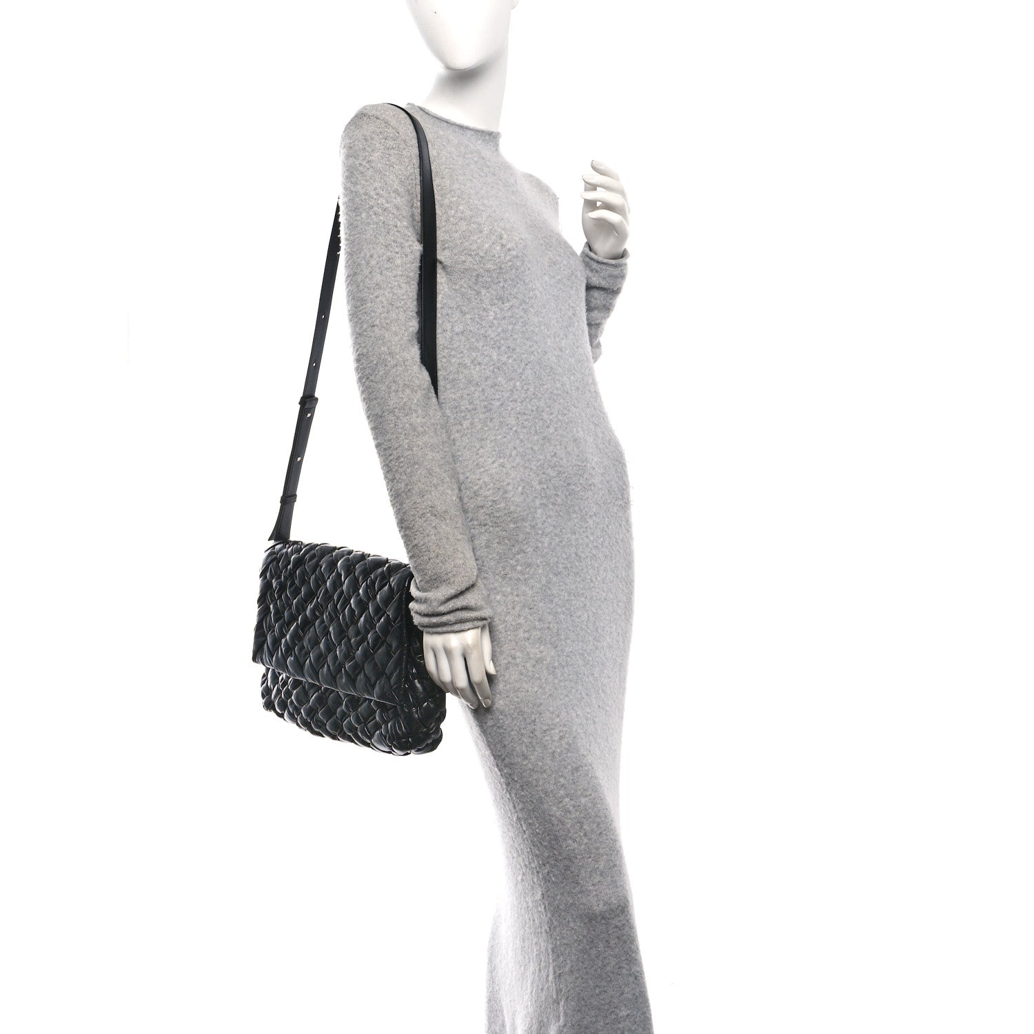 Calfskin Intreccio Kalimero Messenger Black