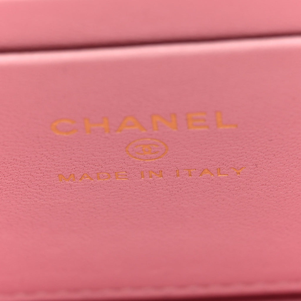Lambskin Quilted Pearl Pyramid Clutch With Chain Pink