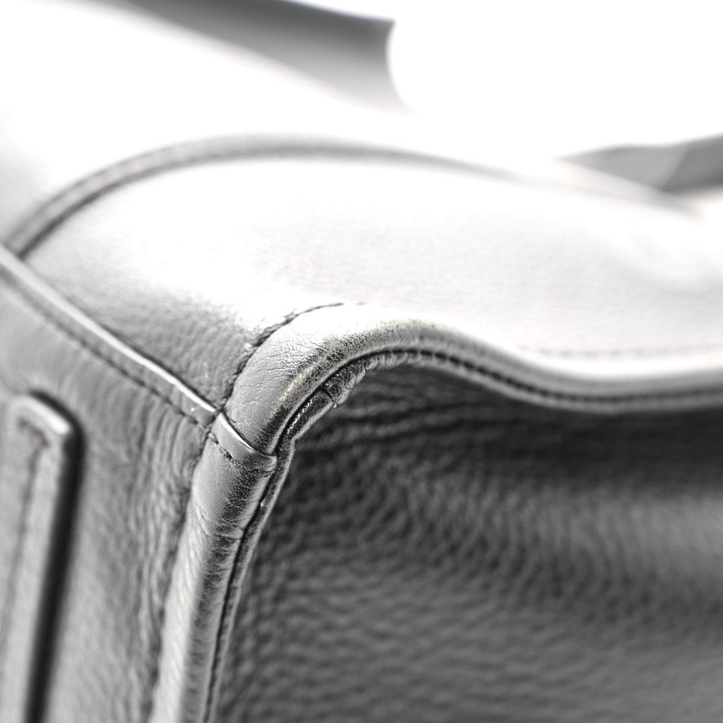 Grained Calfskin Medium The Tote Bag Black