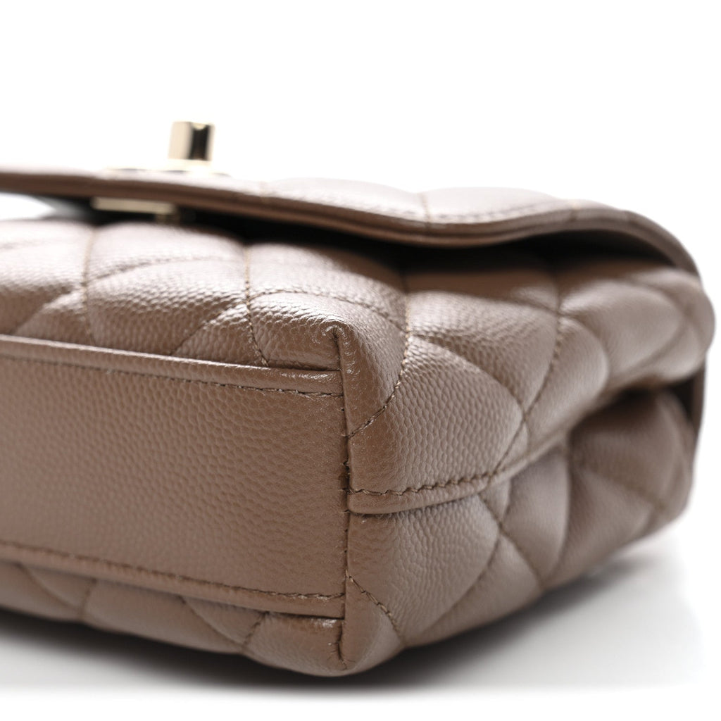 Caviar Lizard Embossed Quilted Coco Handle Clutch With Chain Brown