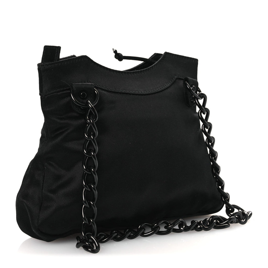 Satin Enamel Classique Chain Shoulder Bag Black