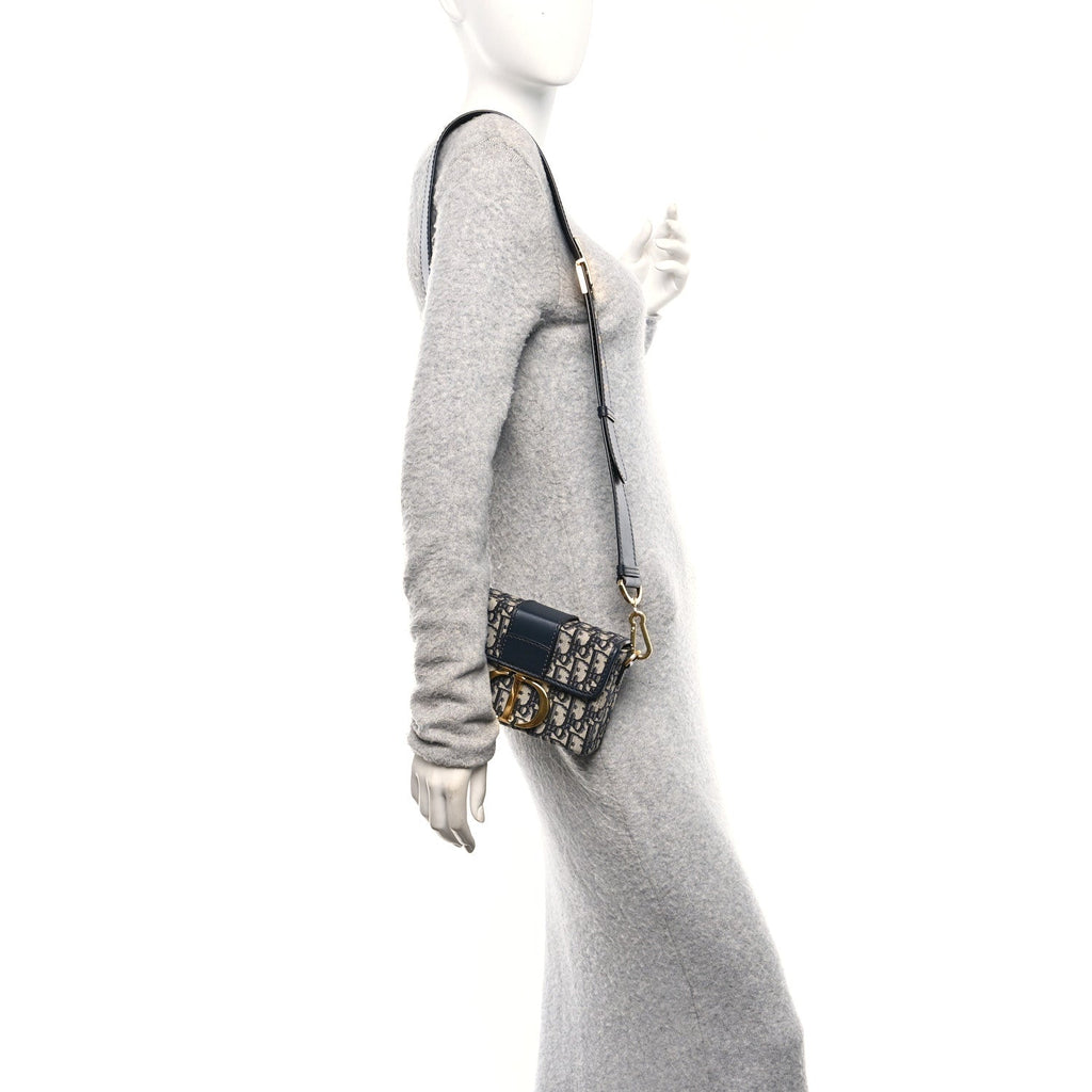 Oblique 30 Montaigne Box Bag Blue