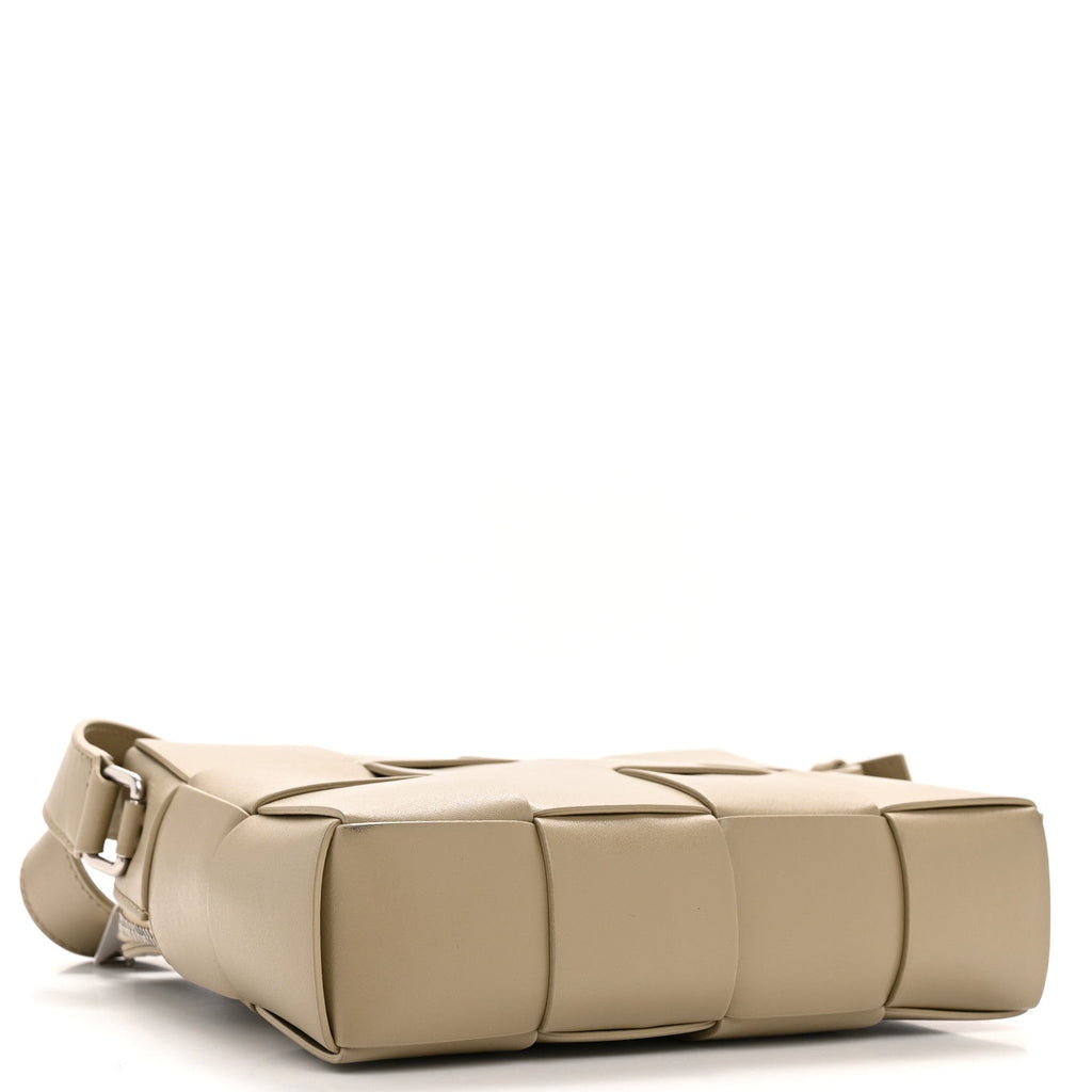 Lambskin Maxi Intrecciato Cassette Camera Bag Travertine