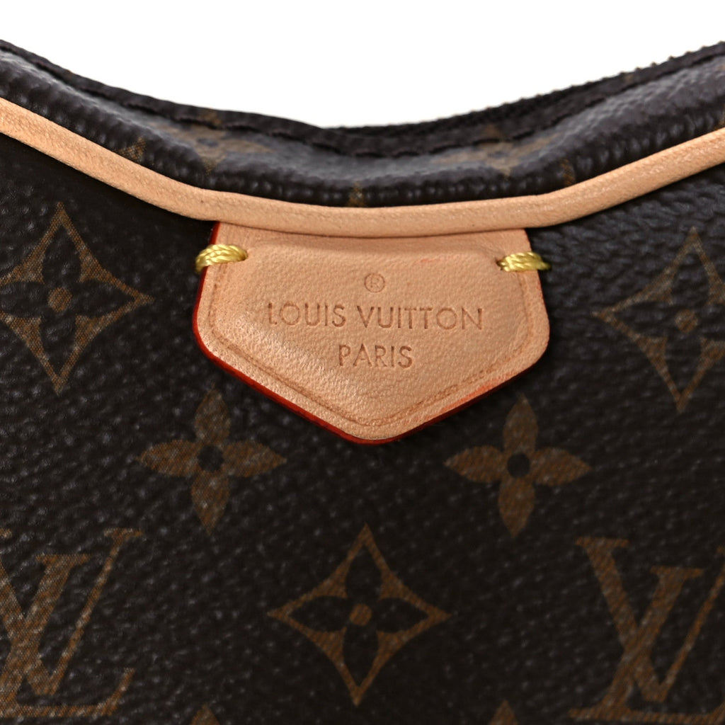 Monogram Croissant MM NM