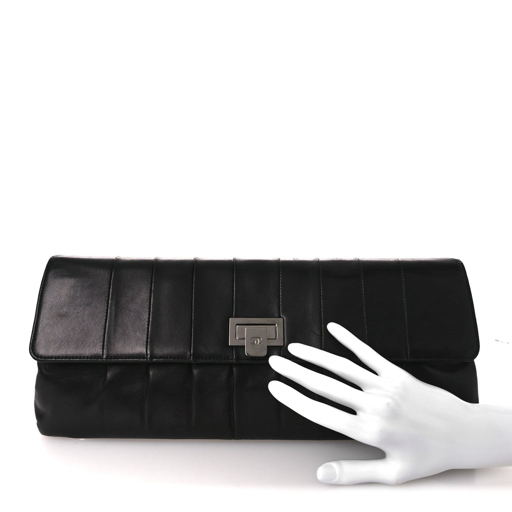 Lambskin Vertical Quilted Clutch Black