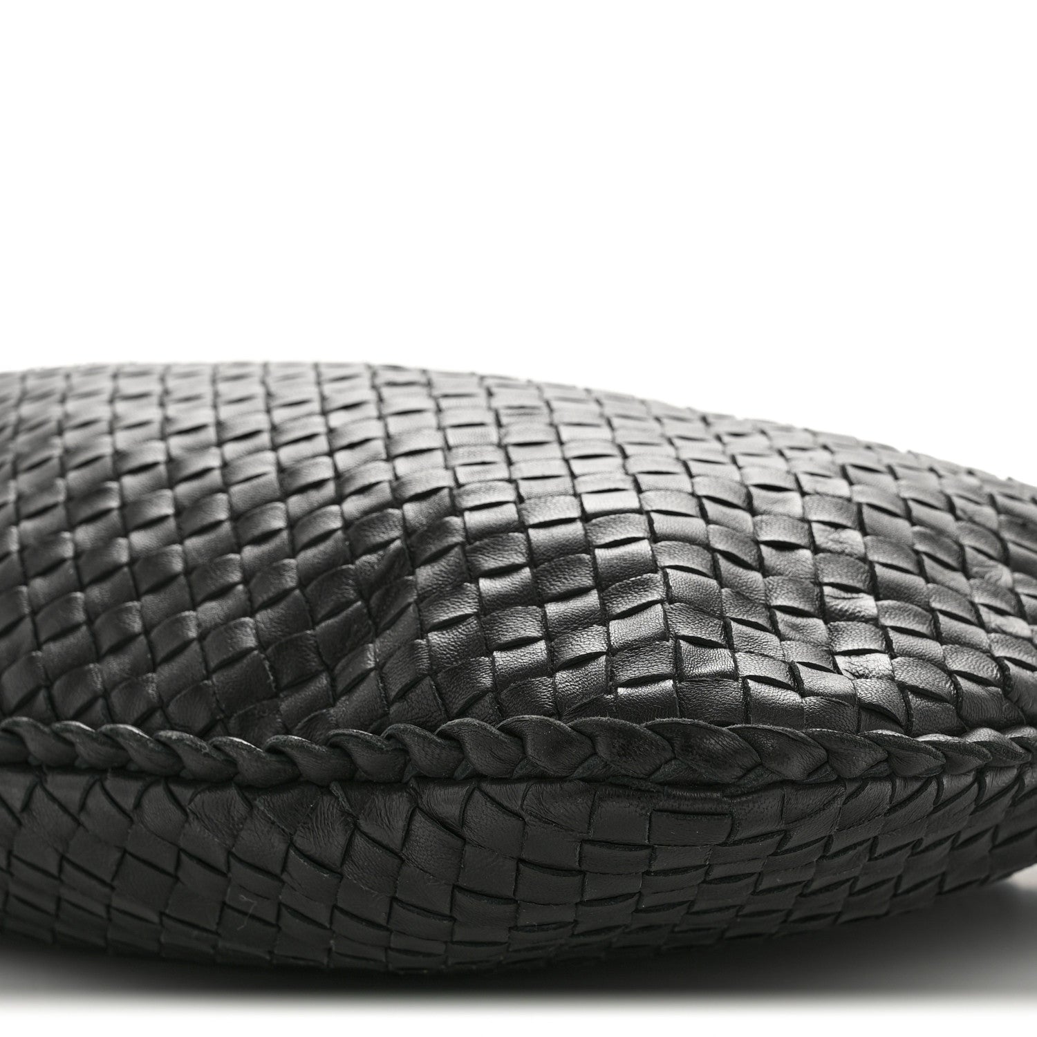 Nappa Intrecciato Medium Veneta Hobo Black