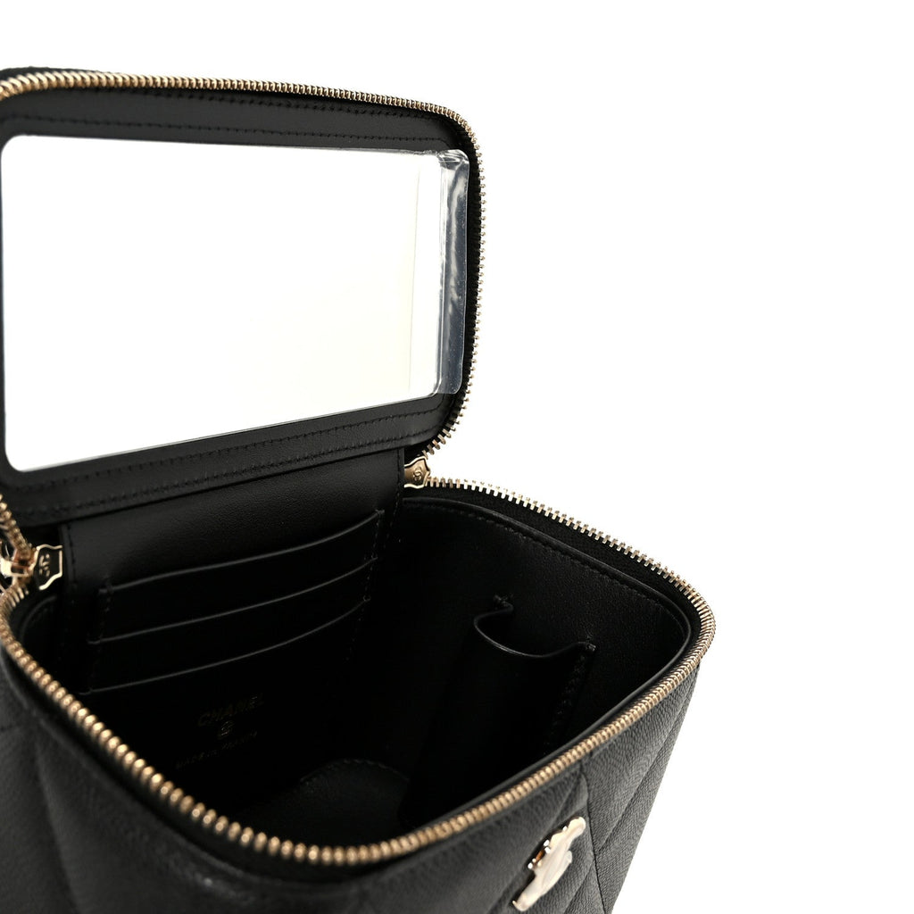 Caviar Quilted Top Handle Long Vanity Black