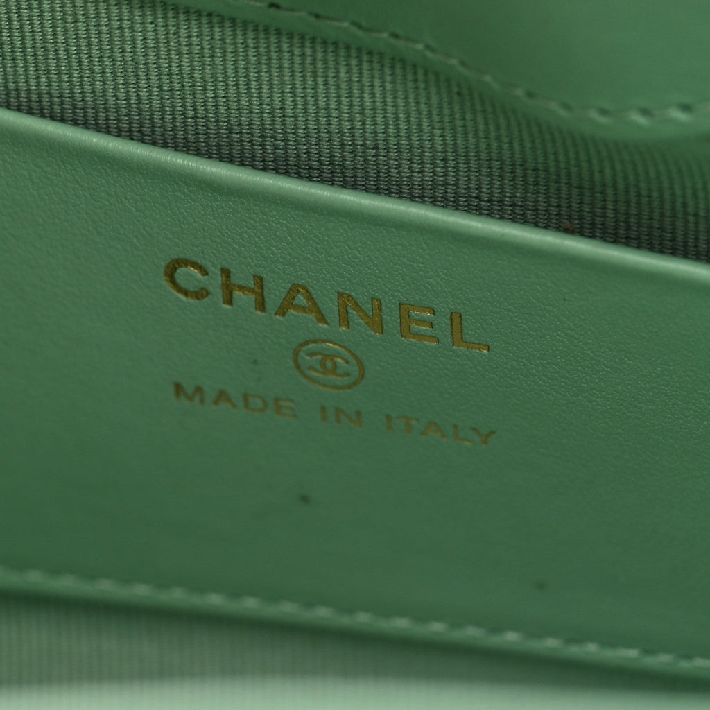 Shiny Lambskin Quilted Nano 31 Shopping Bag Green
