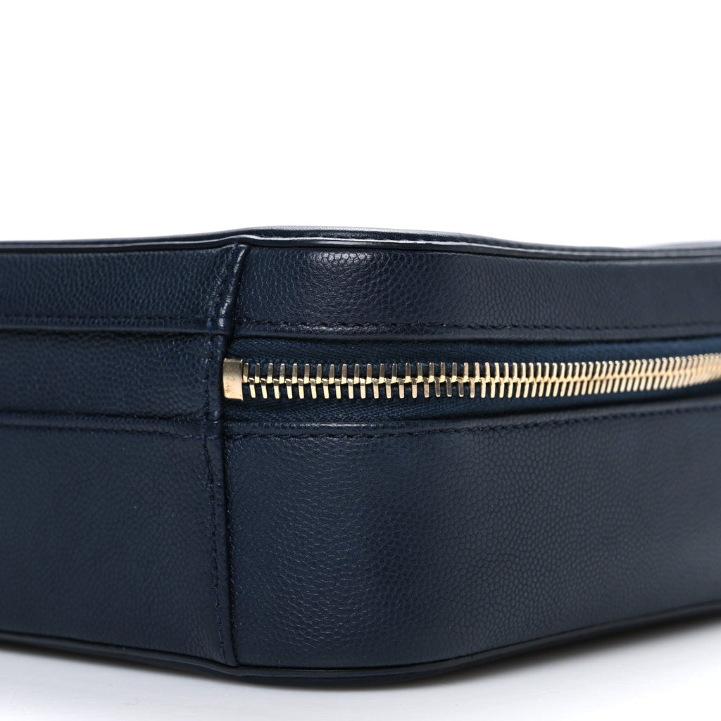 Caviar Quilted Medium CC Filigree Vanity Case Navy